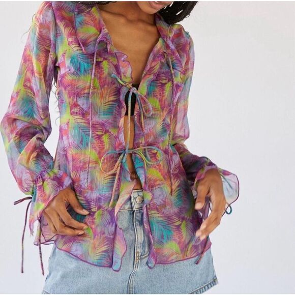 Urban Outfitters Blouse‎ Women’s S Misty Gauze Sheer Pink Purple Tie Front - Picture 1 of 10